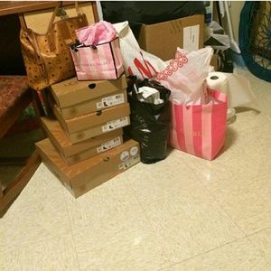 Meet your Posher, Becca