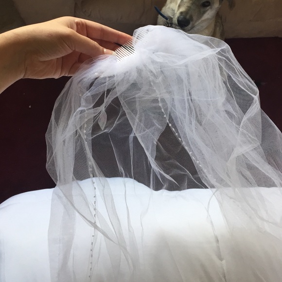 Brand new wedding veil main image 4