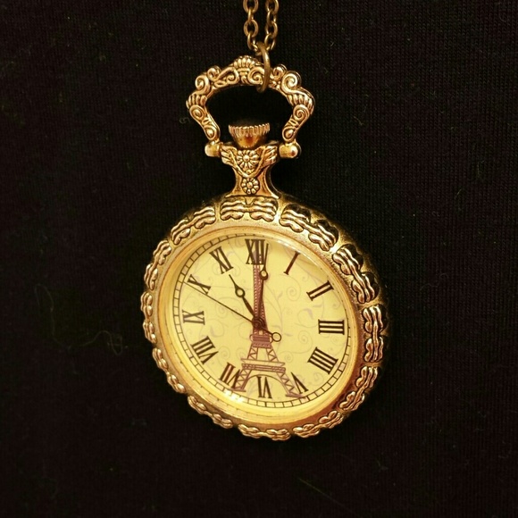 Clock necklace