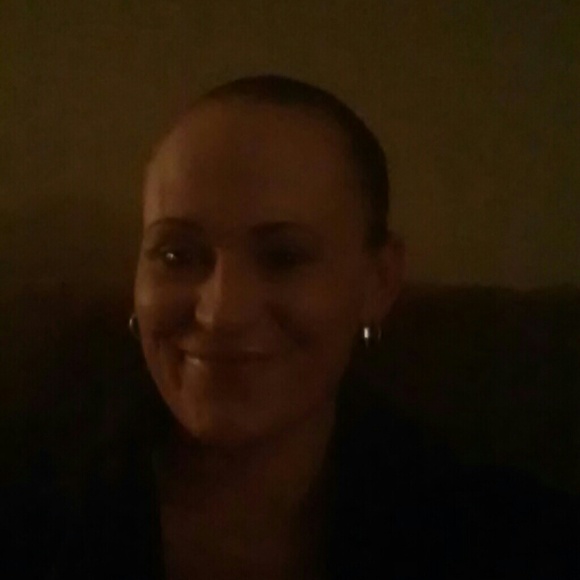 Meet your Posher, Michelle - Picture 1 of 1