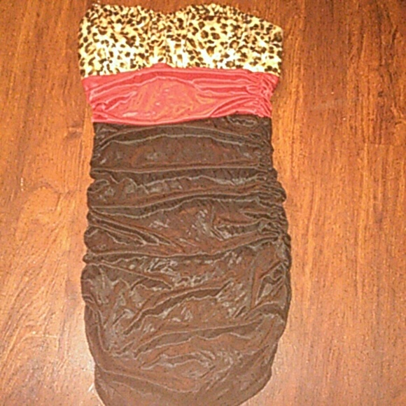 Red in black leopard strapless dress
