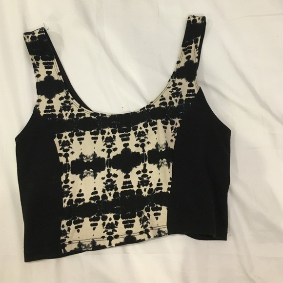 Urban Outfitters Crop Top - Picture 1 of 2