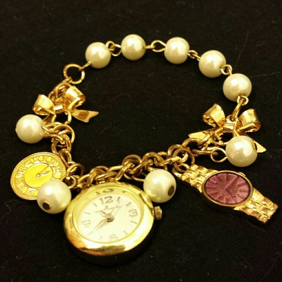 Clock bracelet