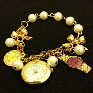 Clock bracelet