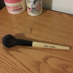 Bobbie brown Powder brush