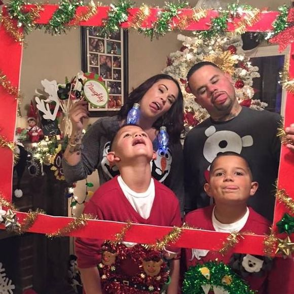 Meet your Posher, Elesia