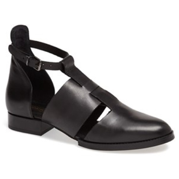Topshop Kapa Cutout Shoe/Sandal