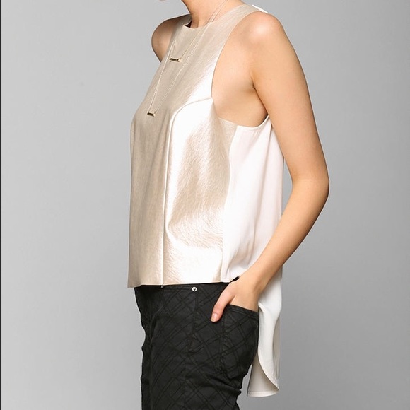 Urban Outfitters Silence + Noise Top - Picture 2 of 6