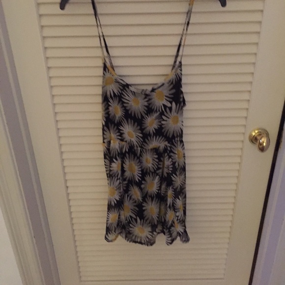 Super cute floral dress