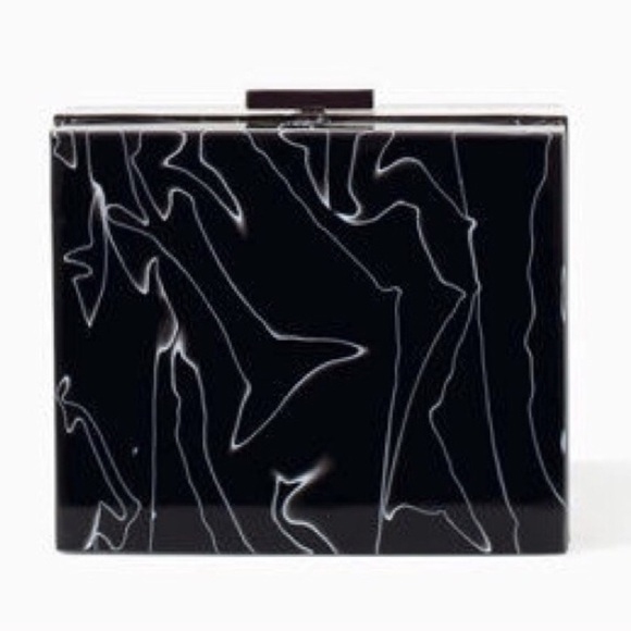 Zara clutch - Picture 2 of 5