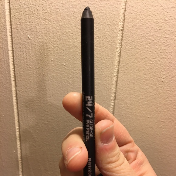 Urban Decay Eyeliner pencil- Perversion
