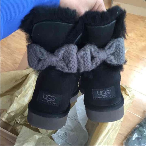 UGG authentic Bailey bow knit mini boots Sz 7 new - Picture 3 of 4