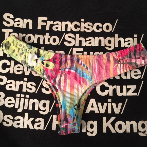 Midori sole whale tale