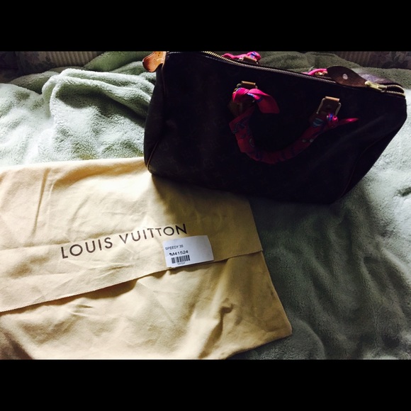 Louis vuitton - Picture 2 of 4