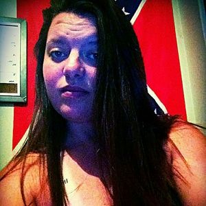 Meet your Posher, Ariel