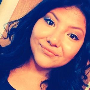 Meet your Posher, Diana