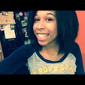 Meet your Posher, Talia