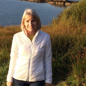 Meet your Posher, Elise