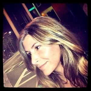 Meet your Posher, Niki