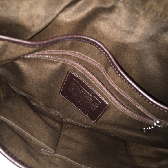 Coach - Picture 4 of 4