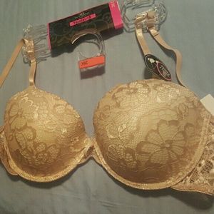 Bundle of bras 36C
