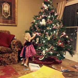 Meet your Posher, Adrienne