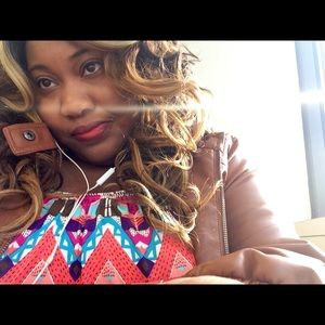 Meet your Posher, Ariel