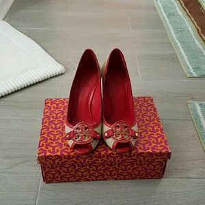 Tory Burch Wedges Red and Tan Gorgeous Great Condi