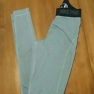 Nike pro Dri-Fit leggings