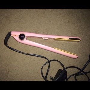 Chi Straightener