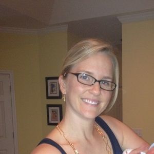 Meet your Posher, Caroline