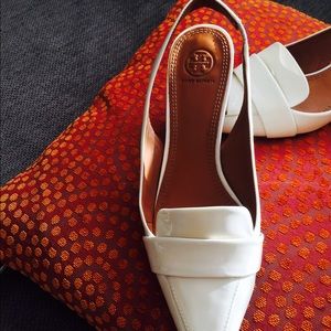 8/5 tory burch  mule shoes