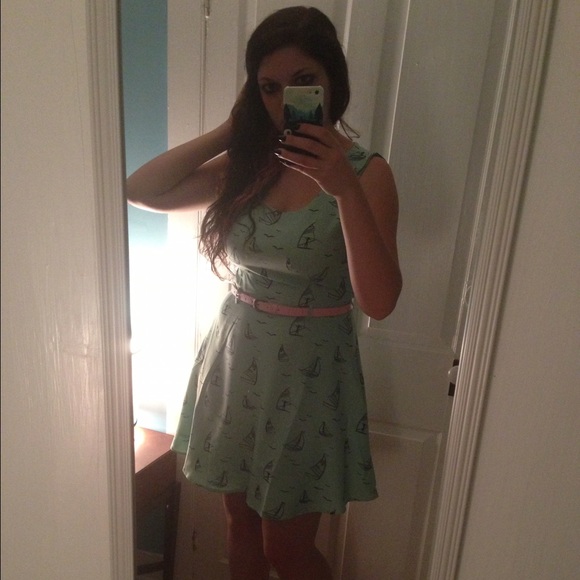 Modcloth Puttin’ on the Spritz Dress by Yumi - Picture 3 of 3
