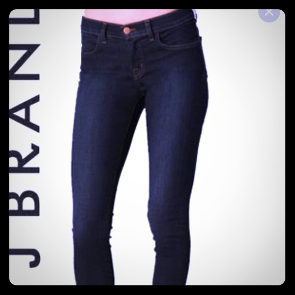 PRICEDROP!J Brand size 25 mid rise 811 skinny jean