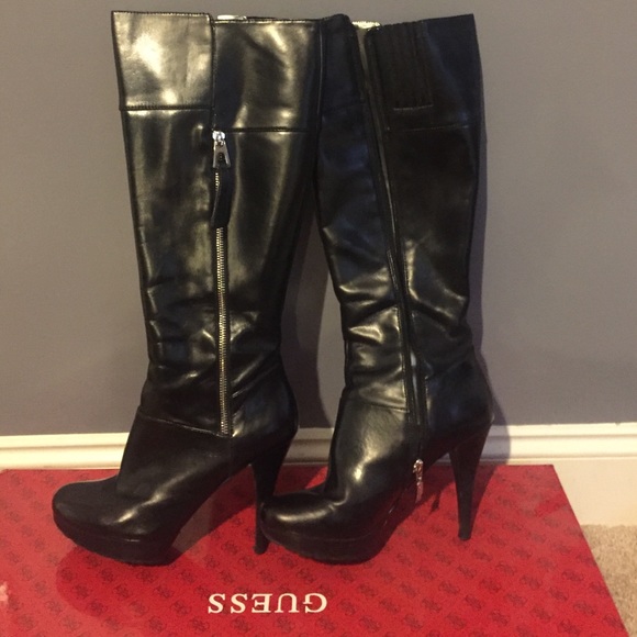 Guess Boots with high heel