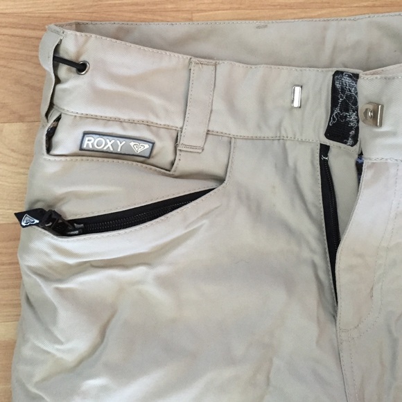 Sold!!  Roxy snow pants - Picture 3 of 4
