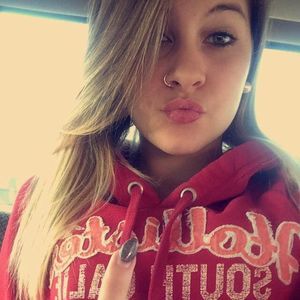 Meet your Posher, Nikki