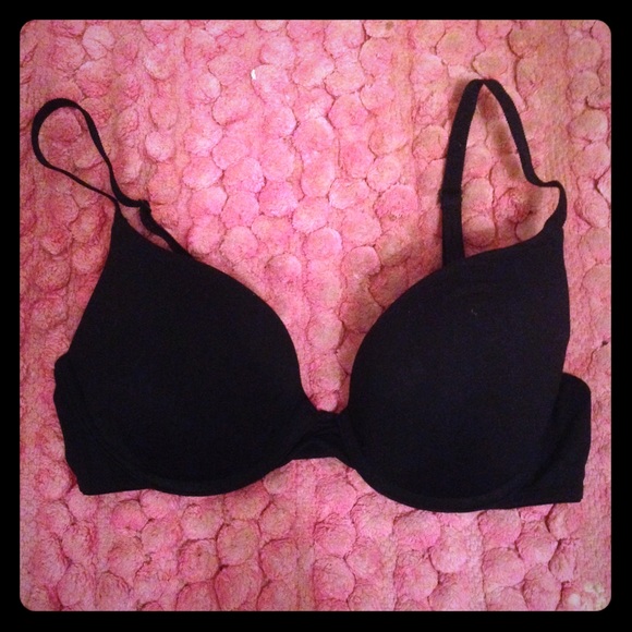 PINK Victoria's Secret bra.