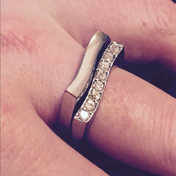 Silver Bling Rings ~ Stackable ~ - Picture 2 of 2