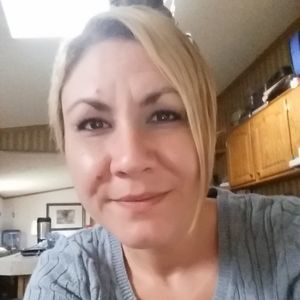 Meet your Posher, Cynthia