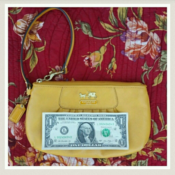 SOLD Coach Madison ginger leather Wristlet 41978 - Picture 4 of 4