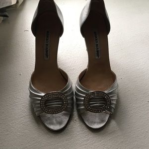 Manolo blahnik d'orsay pumps