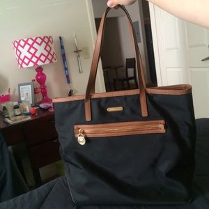 Michael Kors tote