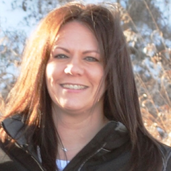 Meet your Posher, Lori - Picture 1 of 1