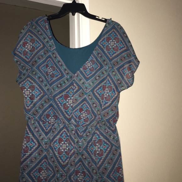 Dress - Picture 3 of 3