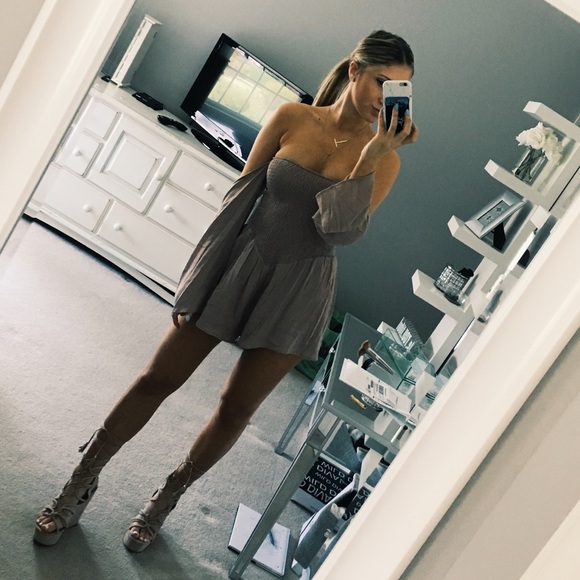 Meet your Posher, Taylor - Picture 1 of 1