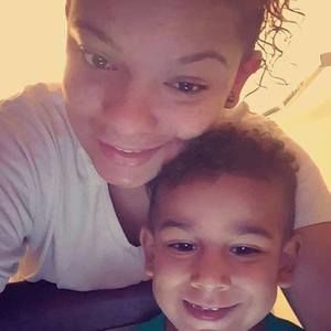 Meet your Posher, Cass