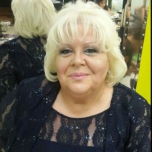 Meet your Posher, Ileana