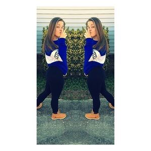 Meet your Posher, Isla