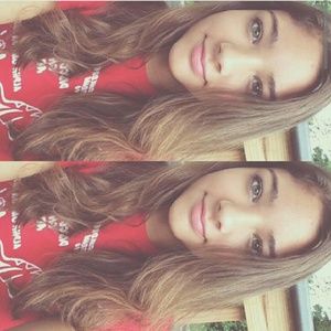 Meet your Posher, Daniella